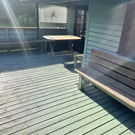 Cosy Little Summer House