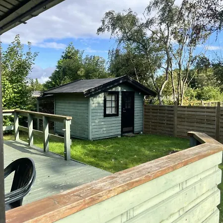 Cosy Little Summer House *